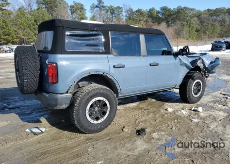 2023 Ford Bronco Base из США, поврежденный, VIN 1FMEE5DP0PLB17111